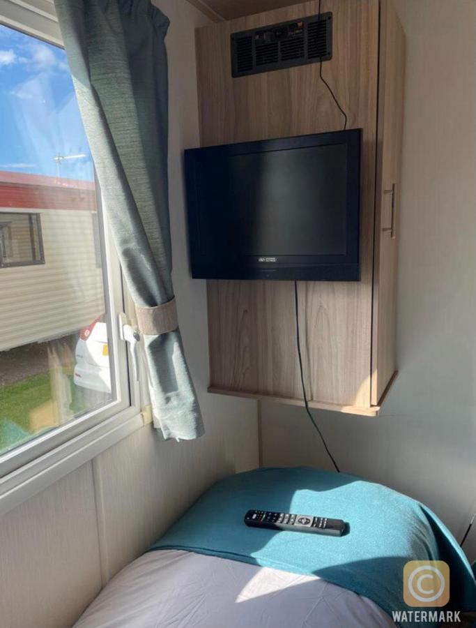 Robin Hood North Wales Free Wi-fi And Smart Tvs Passes Not Included * Rhyl